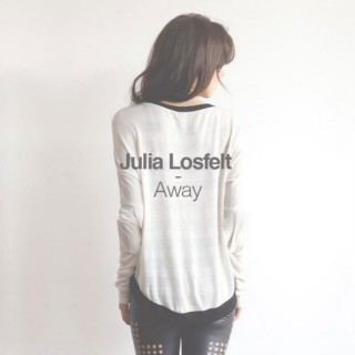Julia Losfelt - Away (singel)