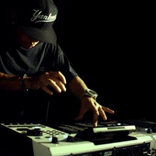 AraabMuzik - Keep It In Motion (låt)