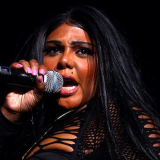 Lil' Kim - WTF (låt)